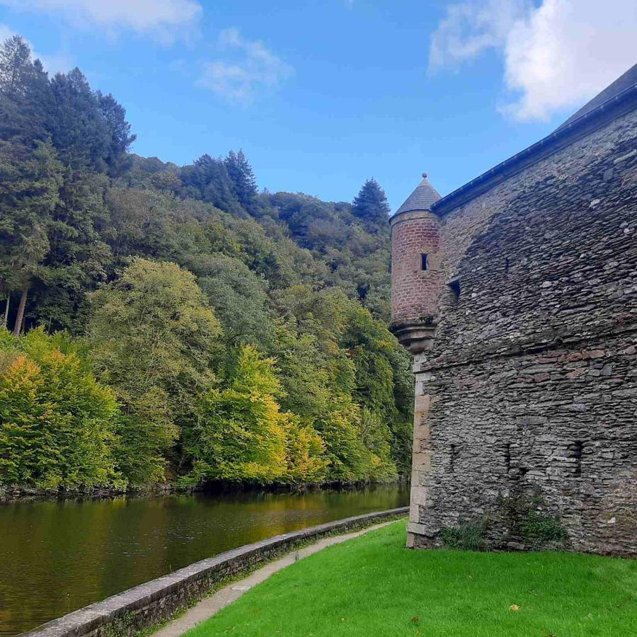Golden Lion Bed & Breakfast Bouillon Exterior photo
